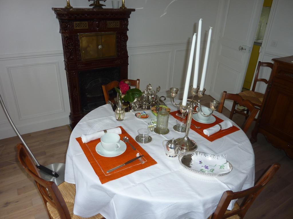 Maison Romantique Bed and Breakfast Le Perreux-Sur-Marne Esterno foto