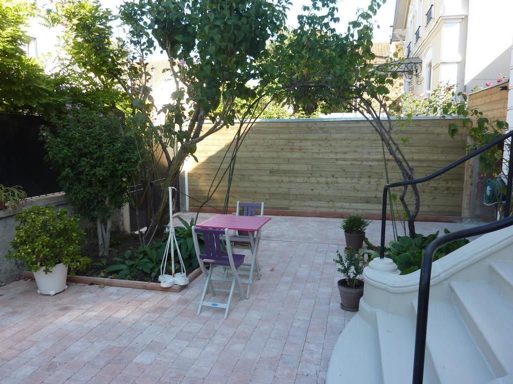 Maison Romantique Bed and Breakfast Le Perreux-Sur-Marne Esterno foto